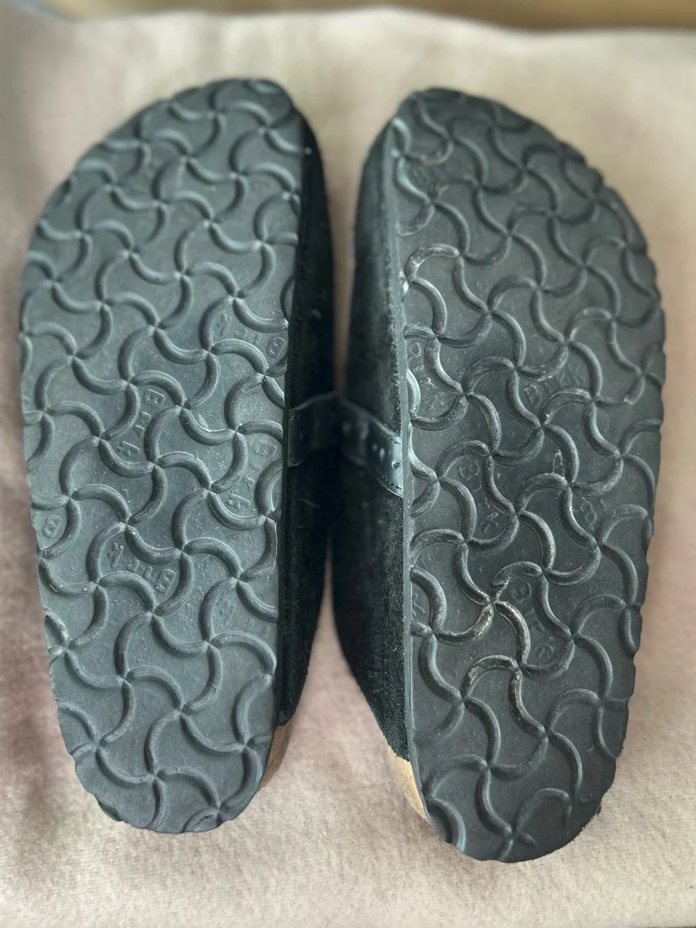 Birkenstock Kids Black Suede Clogs with Buckle Strap size 4(35) narrow fit